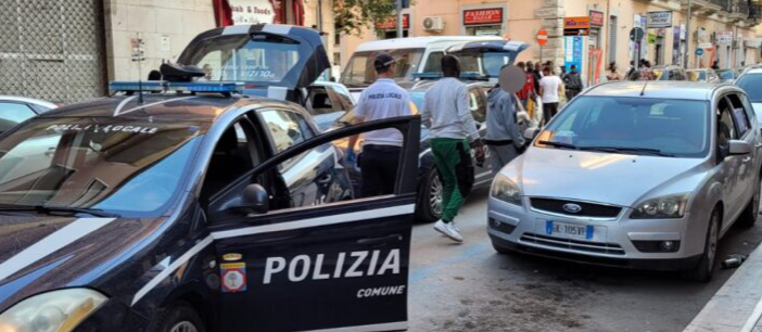 Foggia:La polizia locale passa al setaccio il quartiere Ferrovia, stretta contro il commercio abusivo