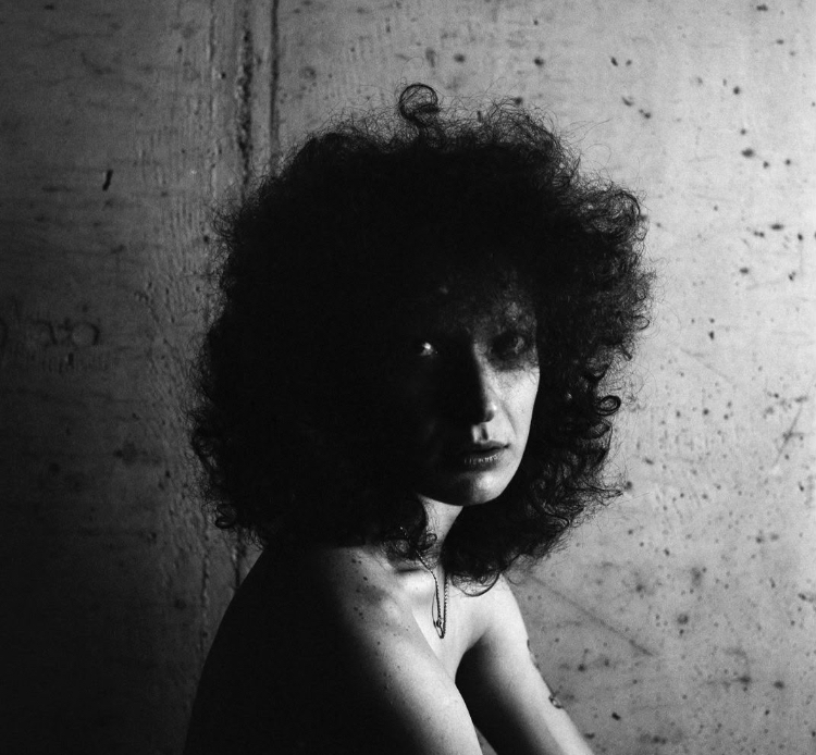 Alessia Di Santo, da Foggia a Milano e ritorno: la fotografia come racconto di sé 1 E951B390 11DB 4508 8B16 076338427647