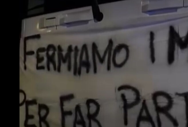 Foggia:Capitanata in ginocchio, la protesta rischia di bloccare il territorio scaffali vuoti e trasporti fermi Foggia:Capitanata in ginocchio, la protesta rischia di bloccare il territorio scaffali vuoti e trasporti fermi